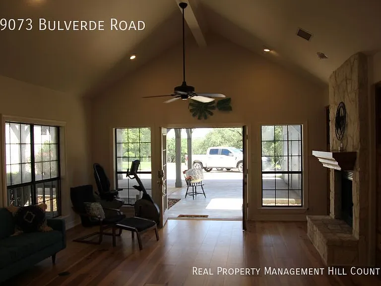 29073 Bulverde Rd — Photo 44