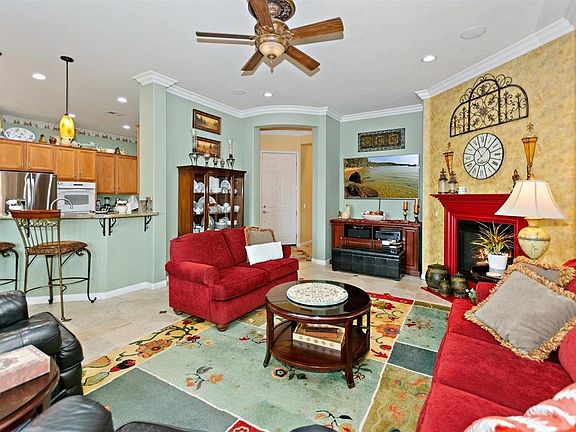 4th image of 10331 Wilmington Ln