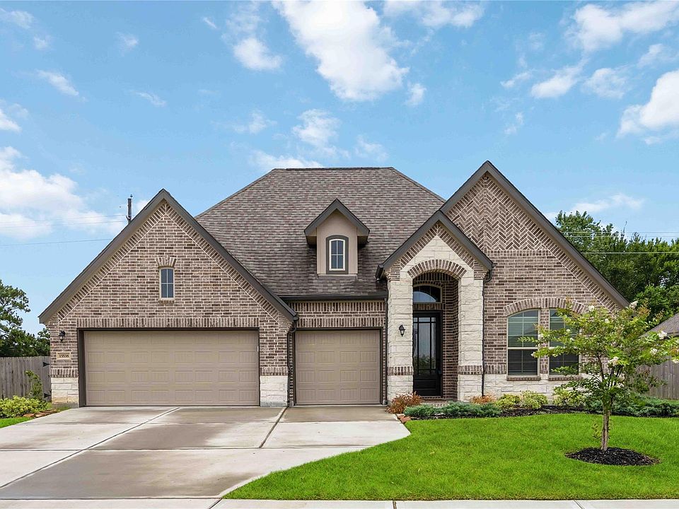 1st image of 15538 Blue Lake Dr