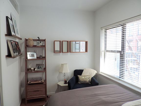4th image of 134 Allen St APT 16