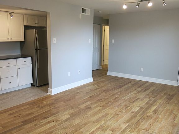 3rd image of 7528 Penn Ave APT 6