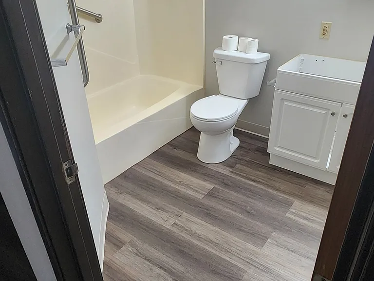 524 N Grant St — Photo 6