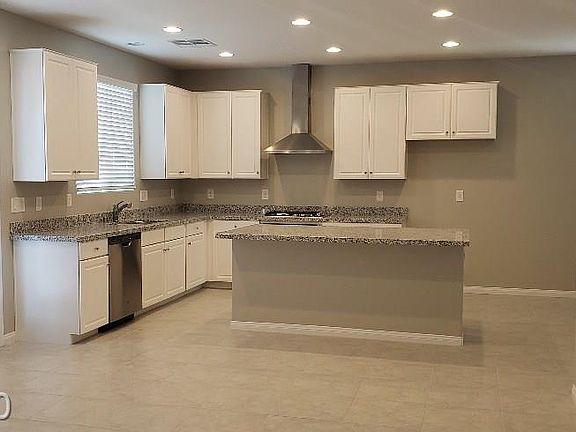 5th image of 8132 Willmann St