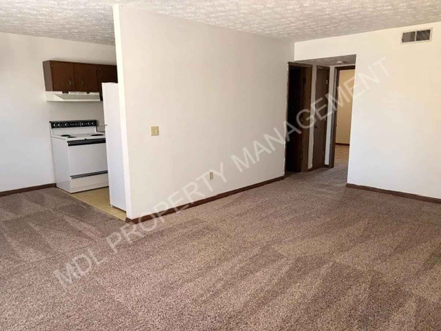 6340 Normandy — Photo 4