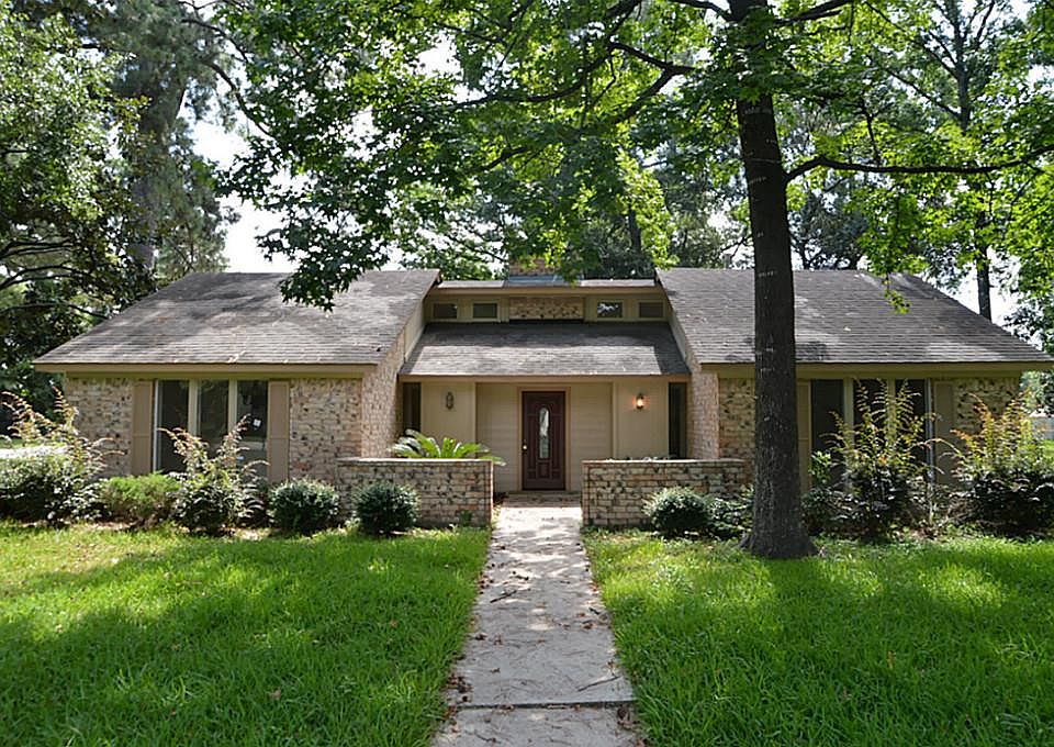 1st image of 14042 W Cypress Forest Dr