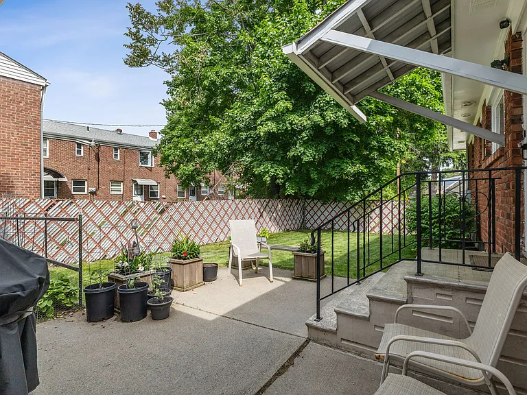 48 John David Ln #2 — Photo 23