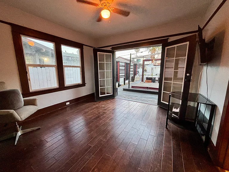 1750 Obispo Ave — Photo 17