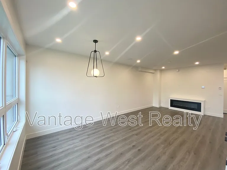 867 Morrison Ave #1 — Photo 11
