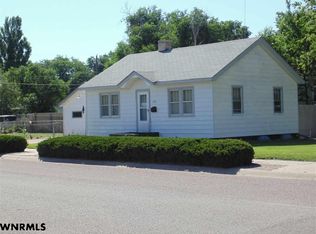 722 W 18th St, Scottsbluff, NE 69361