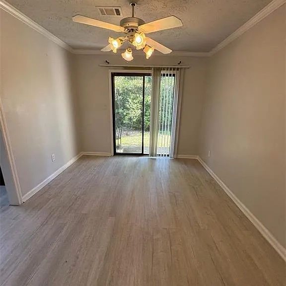 2340 Beaver Ruin Rd #77 — Photo 4