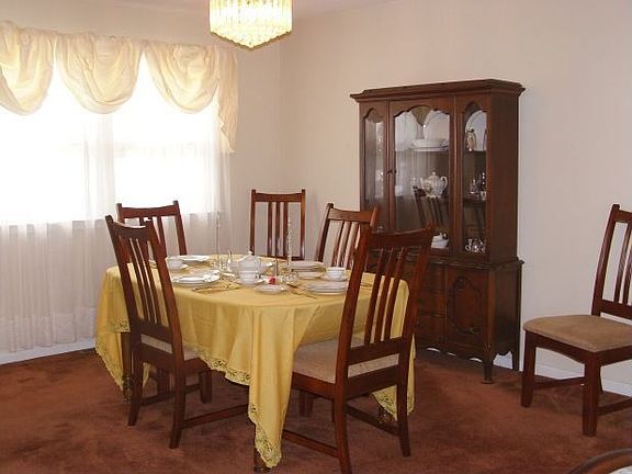 4th image of 5 Hobner Ct