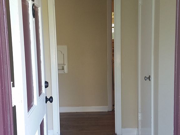 2nd image of 1326 Bayswater Dr