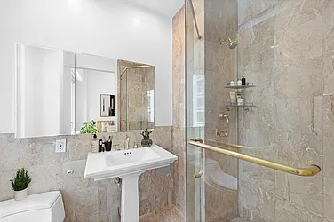 Rented by Nest Seekers International