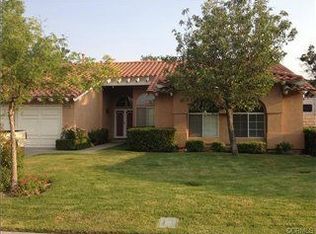 2809 W Via Lindo Dr, Rialto, CA 92377
