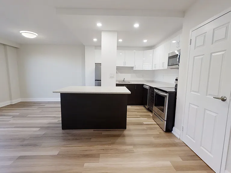 1015 Orchard Rd — Photo 3