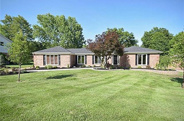 1st image of 405 Monticello Dr