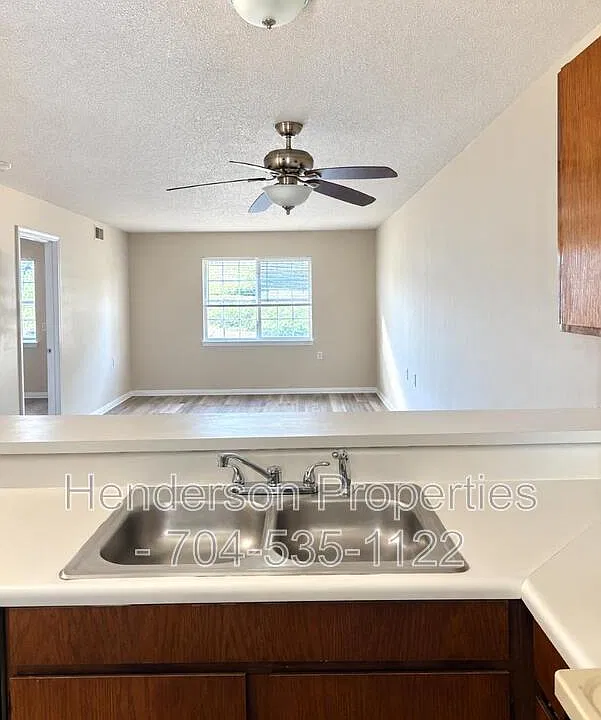 1710 Eagle Dr #G204