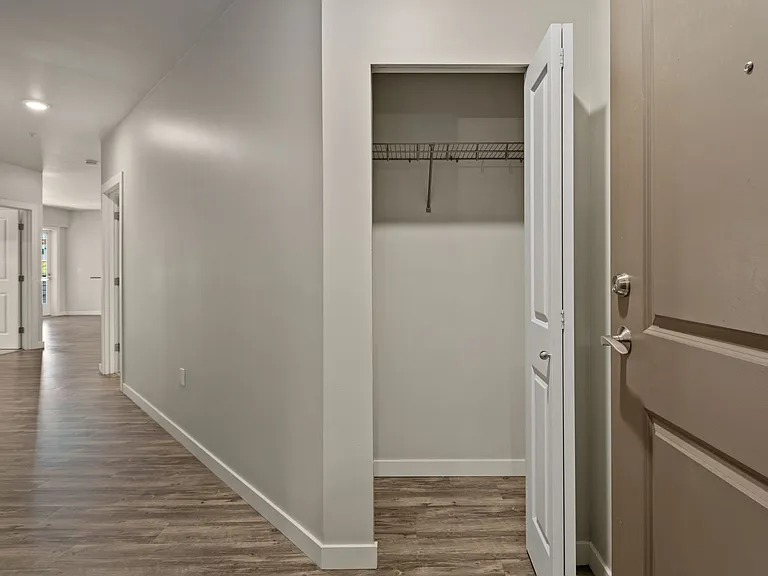 Evolve Apartments — Photo 65