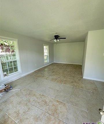 2nd image of 4476 Mohican St