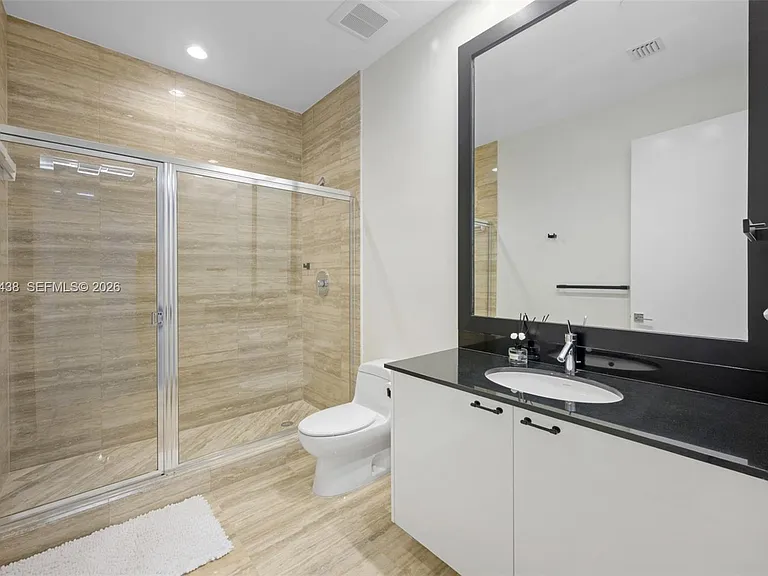 15901 Collins Ave #4103 — Photo 13