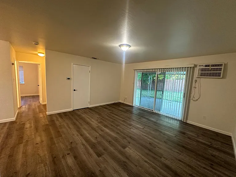 9676 Lake Natoma Dr #9674 — Photo 2