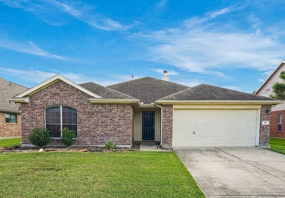 410 Cedar Lake Dr