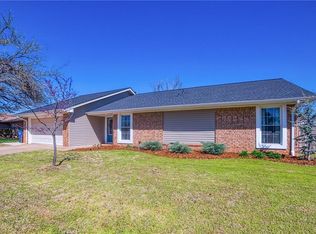 3008 S Rankin St, Edmond, OK 73013