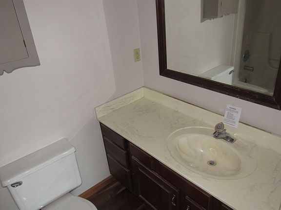 3rd image of 1057 Audubon Dr