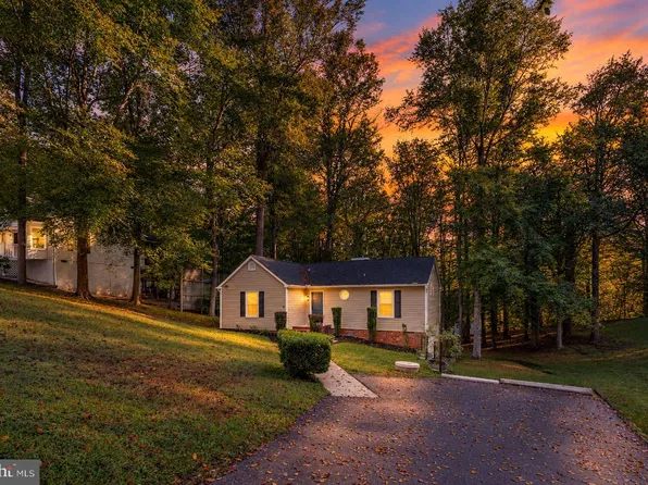 222 Cedar Ridge Dr, Ruther Glen, VA 22546