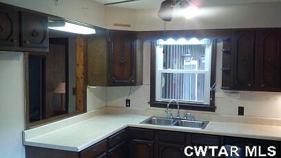 5th image of 50 Lakewood Dr