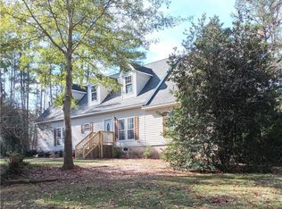 5434 Carbonton Rd, Sanford, NC 27330