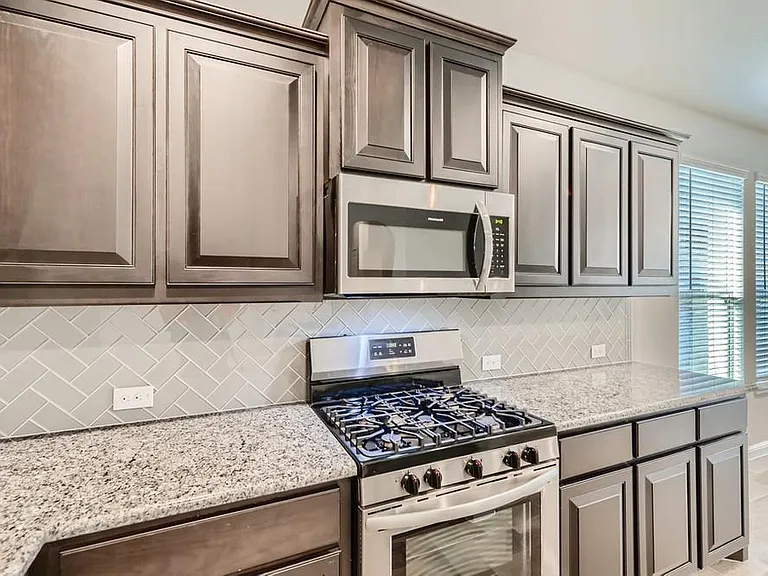 15952 Hayes Ridge Dr — Photo 7