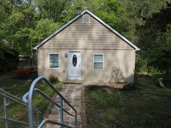 1653 Lake Ave, Pine Hill, NJ 08021