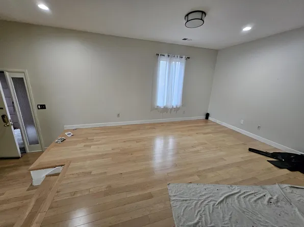 187 Sandcastle Key image 5 of 32