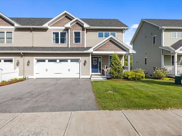 38 Chase Court, Essex, VT 05452