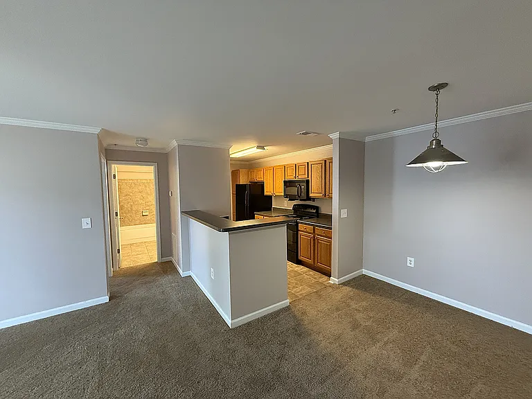 Brookwood Terrace Apartments — Photo 17