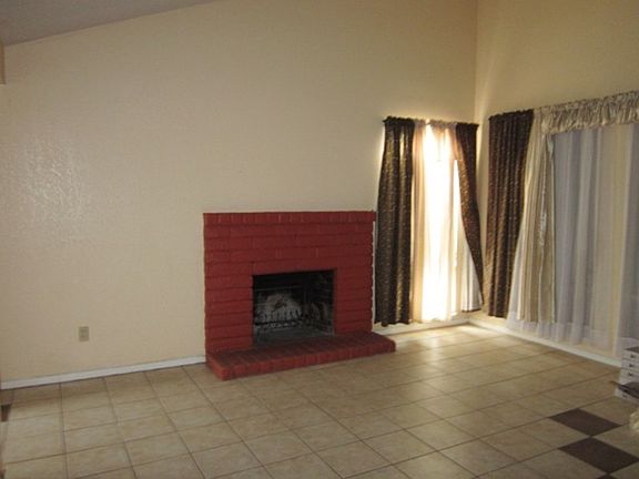2nd image of 3819 Stanfield Dr