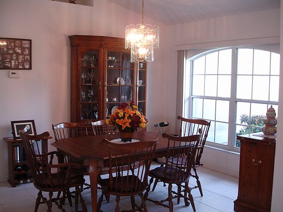 Formal Dining