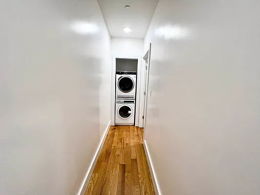 Rented by EastMount Realty LLC | media 15