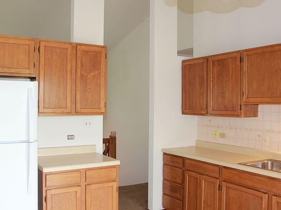 3rd image of 19900 S Jessica Ln
