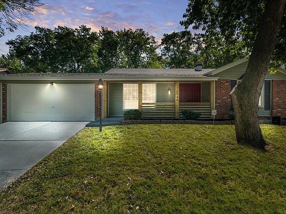 2nd image of 12026 La Padera Ln