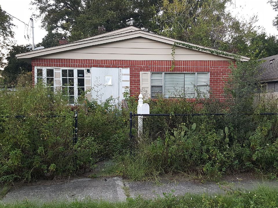 1st image of 1117 W 23rd St