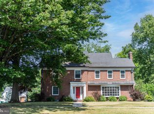371 Elm Ave, Hershey, PA 17033