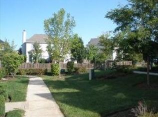 508 Conservatory Ln, Aurora, IL 60502