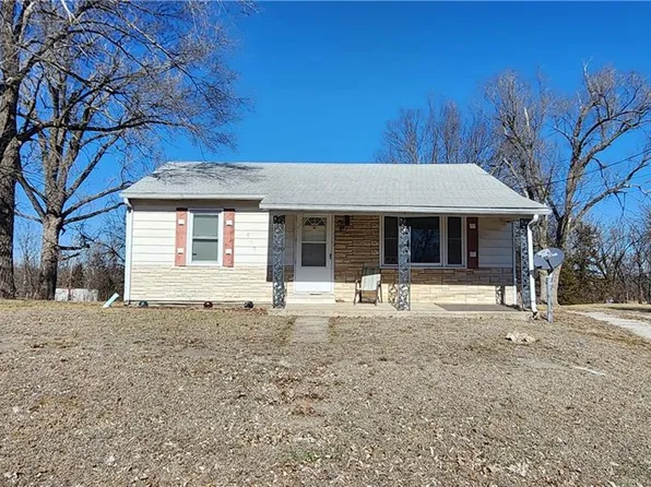 409 E Park St, Gallatin, MO 64640