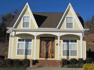 271 Courtland Crest Dr SW, Cleveland, TN 37311