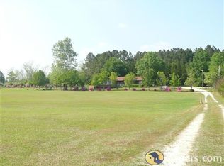 4448 Riverbend Rd, Marianna, FL 32448