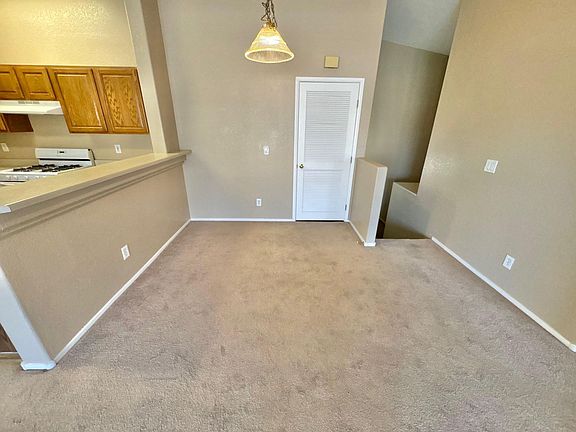 3rd image of 2554 Velez Valley Way