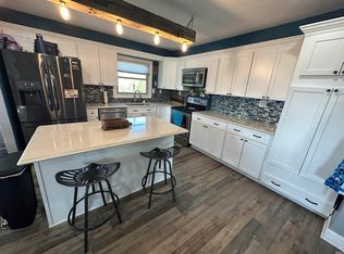 2154 W Rimmel Rd, Kendallville, IN 46755