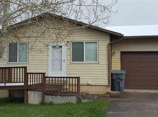 118 Hunt Ave, Evanston, WY 82930